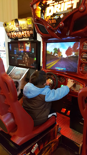 Movie Theater «Regal Cinemas Thornton Place 14 & IMAX», reviews and photos, 301 NE 103rd St, Seattle, WA 98125, USA