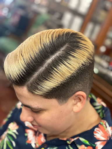 Barber Shop «RustyRazor Barbershop», reviews and photos, 132 N Woodland Blvd, DeLand, FL 32724, USA