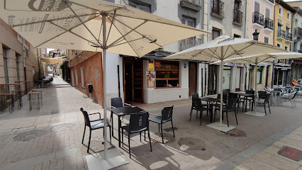 Bar El Farol - C. Sta. María Encimera, 16, 09240 Briviesca, Burgos, Spain