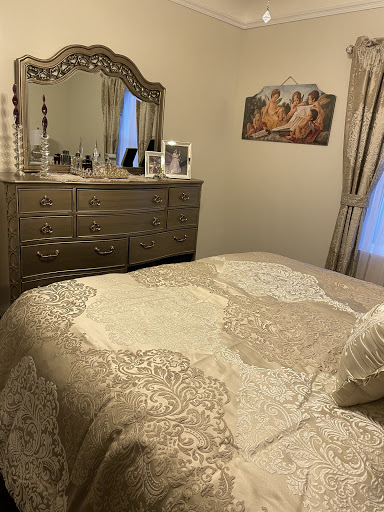 Furniture Store «Caravana Furniture», reviews and photos, 975 Long Beach Blvd, Long Beach, CA 90813, USA