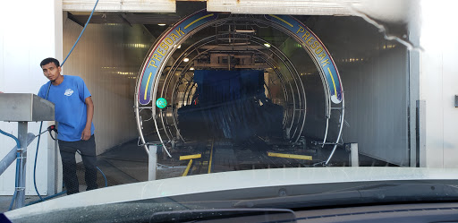 Car Wash «Mi-T-Fine Car Wash, Inc», reviews and photos, 7520 Greenville Ave, Dallas, TX 75231, USA