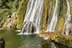 Glandieu Falls image