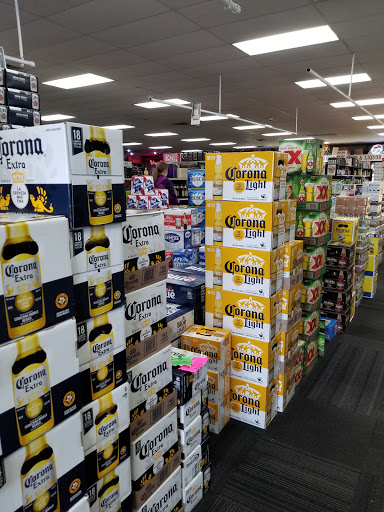 Liquor Store «World Wines & Liquor», reviews and photos, 8760 Mentor Ave, Mentor, OH 44060, USA