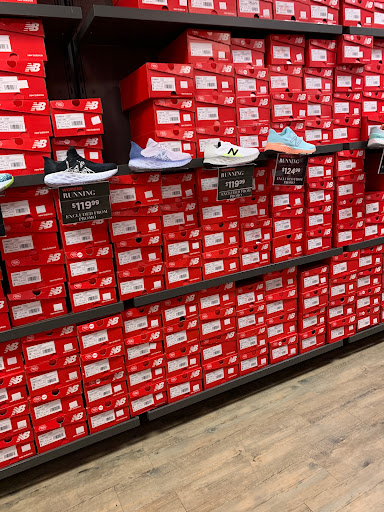 Sporting Goods Store «New Balance», reviews and photos, 1 Outlet Blvd #187, Wrentham, MA 02093, USA