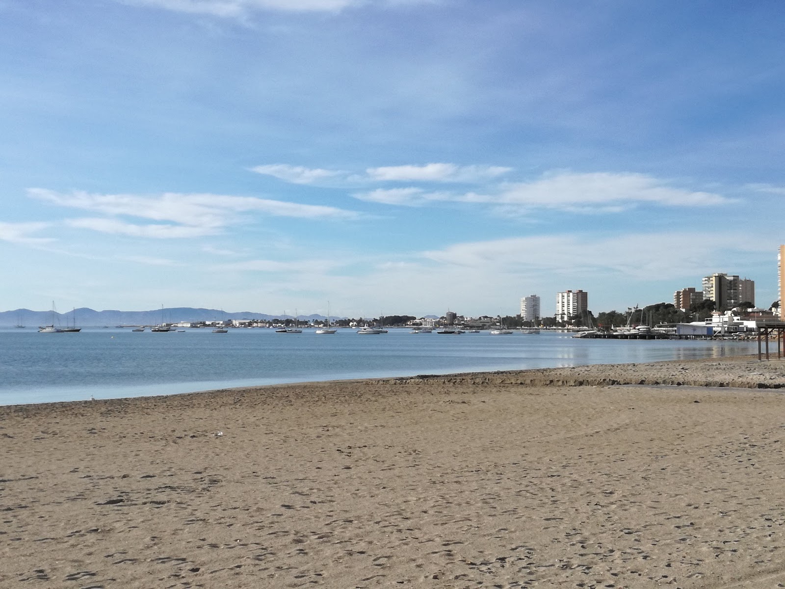 Foto av Playa el Castillico med hög nivå av renlighet