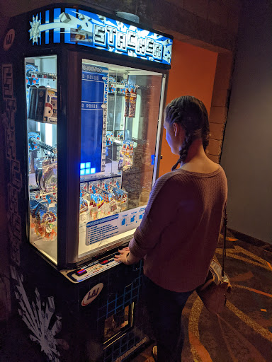 Movie Theater «Regal Cinemas Gilbert 14», reviews and photos, 1012 South Gilbert Road, Gilbert, AZ 85296, USA