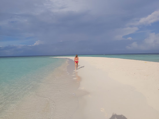 Omadhoo Beach