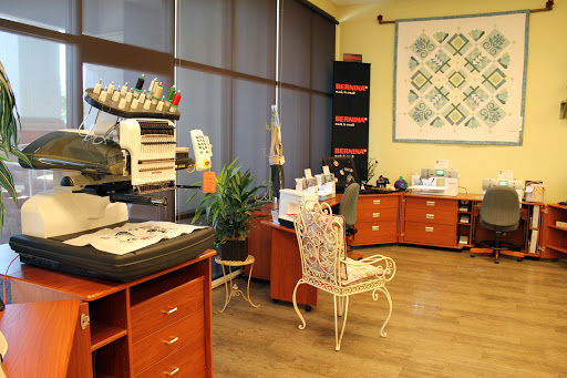 Quilt Shop «Quiltique», reviews and photos, 213 N Stephanie St, Henderson, NV 89074, USA