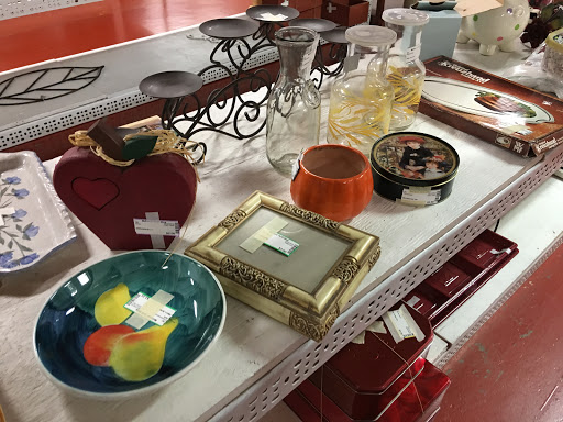 Thrift Store «McChord Thrift Shop», reviews and photos, Battery Rd & 4th St #717, McChord AFB, WA 98438, USA