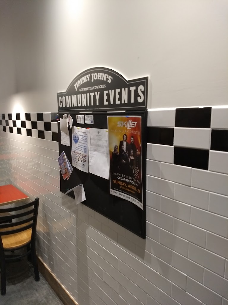 Jimmy John's 52402