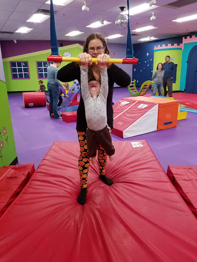 Preschool «Romp n Roll», reviews and photos