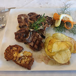 Photo n°2 de l'avis de Claudio.a fait le 30/04/2023 à 18:25 sur le  Osteria Pizzeria Le Tre Vie à Taormina