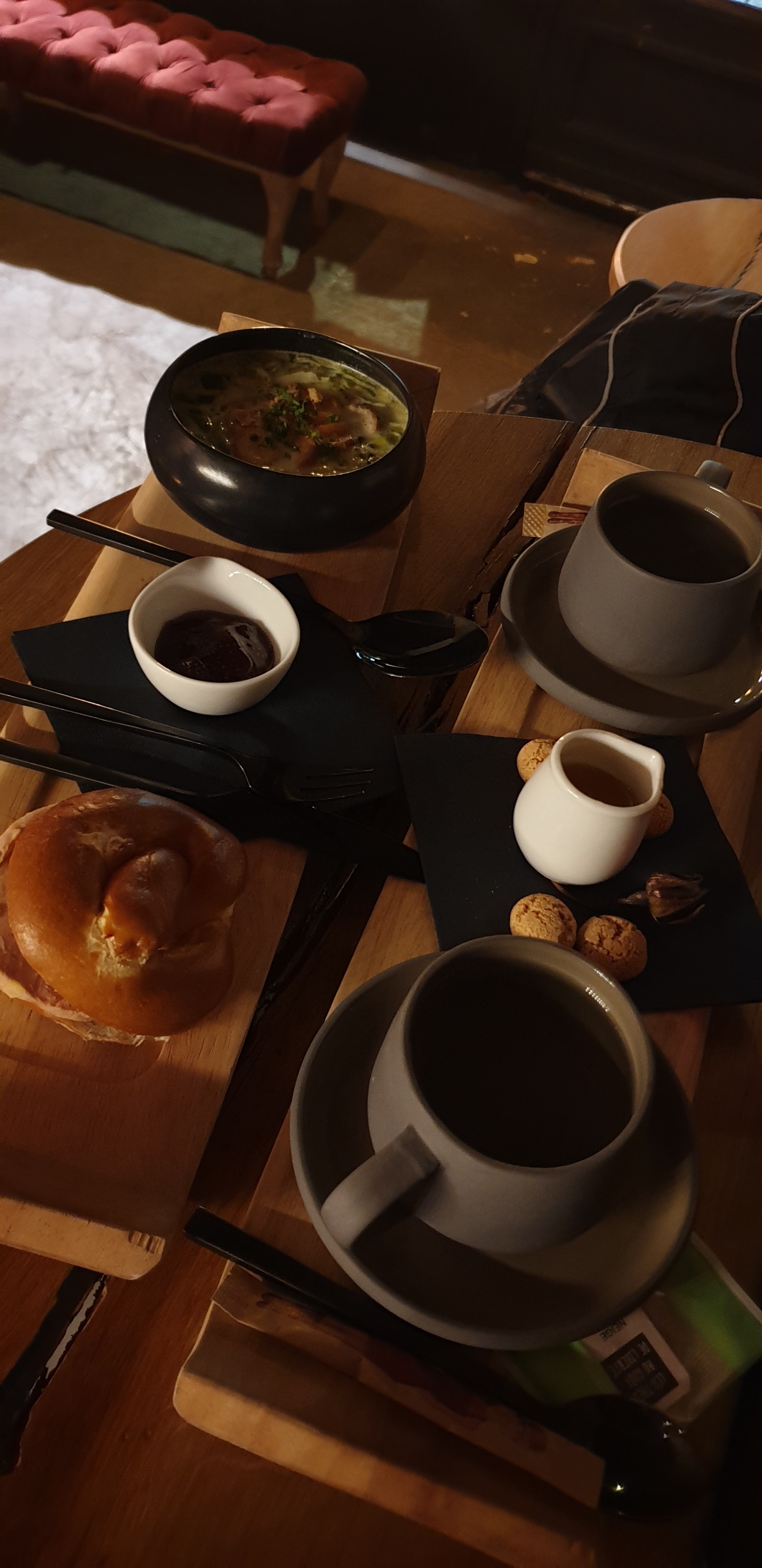 Photo n° 2 de l'avis de Anna.u fait le 08/12/2019 à 23:09