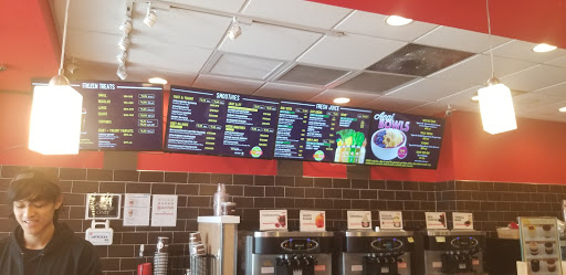 Frozen Yogurt Shop «Red Mango», reviews and photos, 61-47 188th St, Fresh Meadows, NY 11365, USA