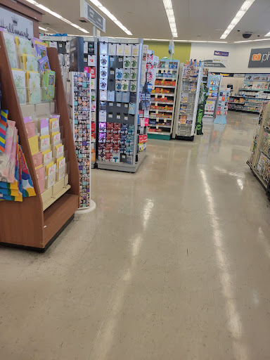 Drug Store «Walgreens», reviews and photos, 401 N Azusa Ave, Covina, CA 91722, USA