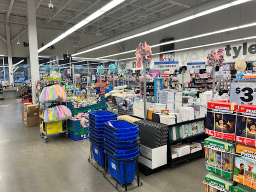 Variety Store «Five Below», reviews and photos, 607 NJ-18, East Brunswick, NJ 08816, USA
