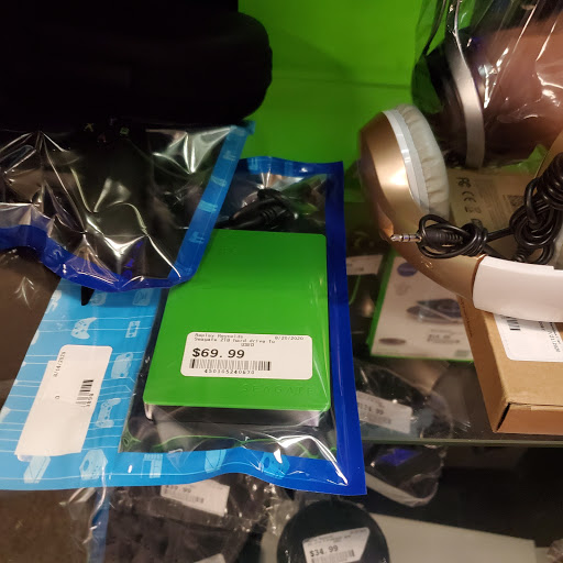 Video Game Store «Replay Of Toledo», reviews and photos, 1855 S Reynolds Rd, Toledo, OH 43614, USA