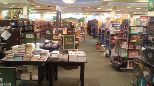 Book Store «Barnes & Noble», reviews and photos, 567 N Stephanie St, Henderson, NV 89014, USA
