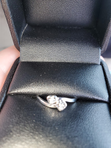 Jewelry Repair Service «Glenn Fisher Jewelry Inc», reviews and photos, 2380 Manchester Rd, Akron, OH 44314, USA