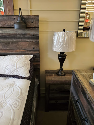 Furniture Store «International Furniture», reviews and photos, 715 E Olive Ave, Fresno, CA 93728, USA