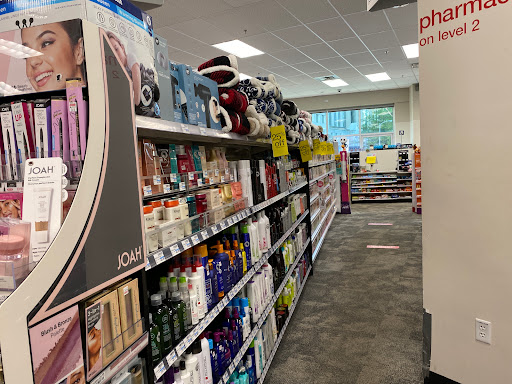 Drug Store «CVS», reviews and photos, 2121 15th St N, Arlington, VA 22201, USA
