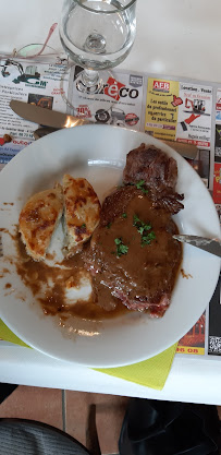 Plats et boissons du Restaurant Le Petit Chesnaie à Pruniers-en-Sologne - n°4