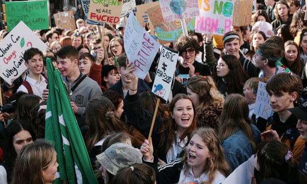Comments and reviews of Scottish Youth Climate Strike