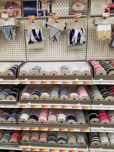 Craft Store «Michaels», reviews and photos, 1620 Douglas Rd, Oswego, IL 60543, USA