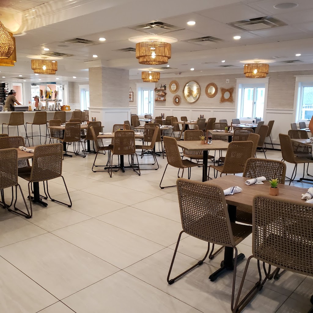 Drift Beach Bar and Restaurant 08008