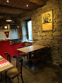 Atmosphère du Restaurant Les Bonnets Rouges - Ar Bonedoù Ruz à Carhaix-Plouguer - n°6