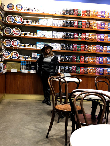 Shopping Mall «The Outlet Shoppes of the Bluegrass», reviews and photos, 1155 Buck Creek Rd, Simpsonville, KY 40067, USA