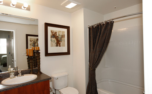 Apartment Building «Avalon Union City», reviews and photos