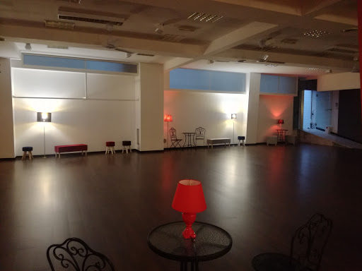 Tango Percal (Salon Percal) - Scuola di Tango Argentino a Roma
