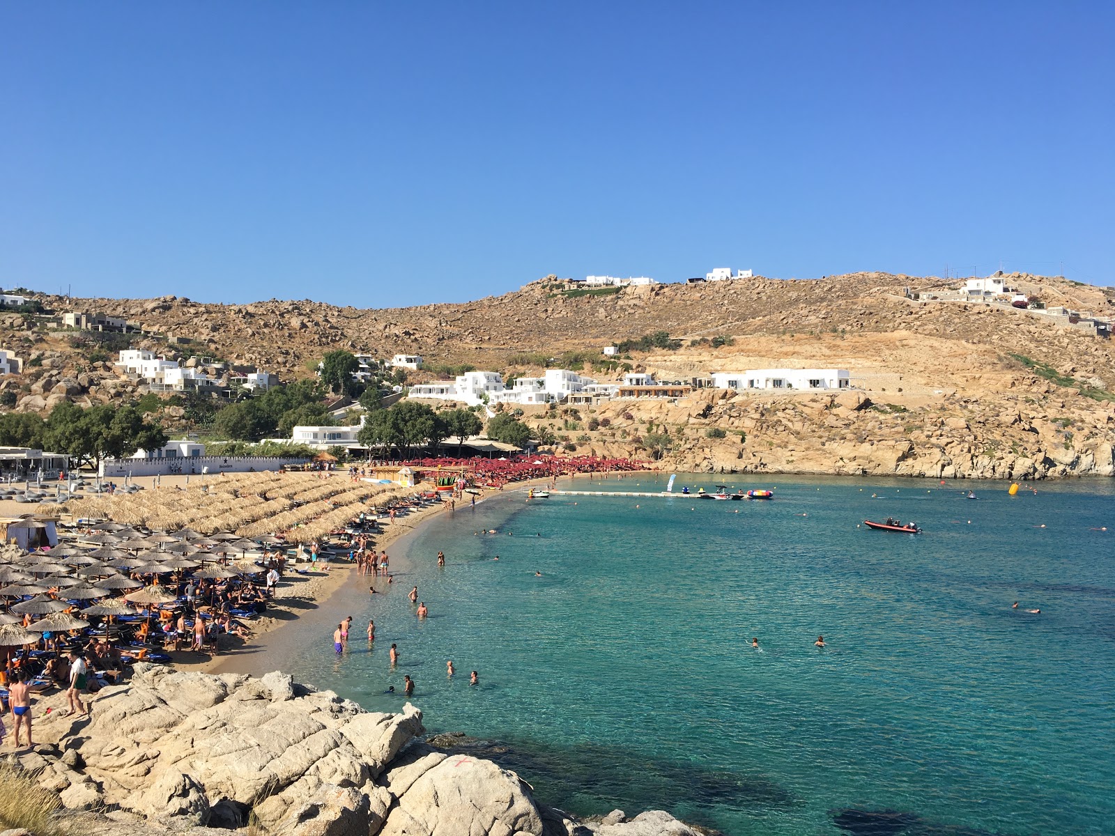 Foto di Spiaggia Paradise II con una superficie del sabbia marrone