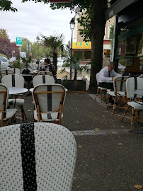 Atmosphère du Café Café de la Gare à Fontenay-aux-Roses - n°10