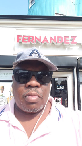 Liquor Store «Fernandez Liquor Store», reviews and photos, 562 Blue Hill Avenue, Dorchester, MA 02121, USA