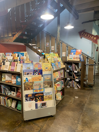 Used Book Store «Pioneer Bookstore», reviews and photos, 450 Center St, Provo, UT 84601, USA