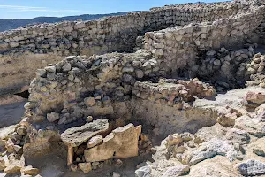 Yacimiento Arqueológico de La Almoloya image