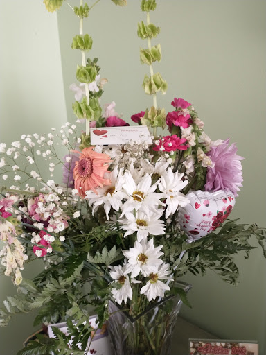 Florist «The Flower Shoppe», reviews and photos, 14 New Hyde Park Rd, Franklin Square, NY 11010, USA