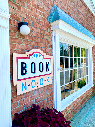 Book Nook, 53 W Church St, Kilmarnock, VA 22482, USA, 