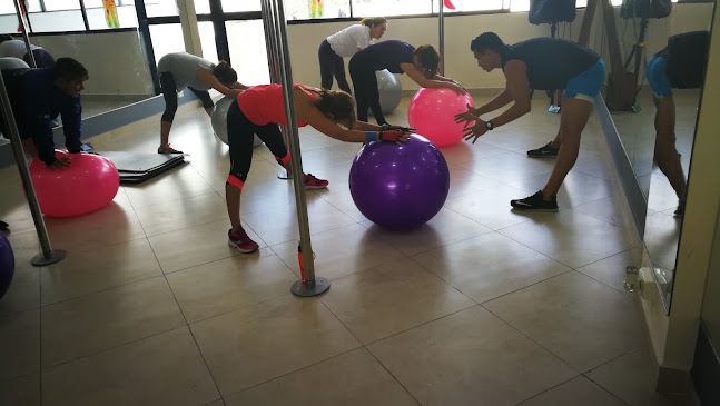 Opiniones de Xtreme fitness & gym en Quito - Gimnasio