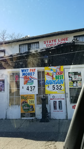 Tobacco Shop «Stateline Tobacco. Richmond IL», reviews and photos, 11519 US-12, Richmond, IL 60071, USA