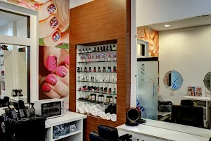 Inara Beauty Studio image