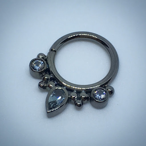 Body Piercing Shop «The Parlour», reviews and photos, 437 Franklin St Suite 1, Buffalo, NY 14202, USA