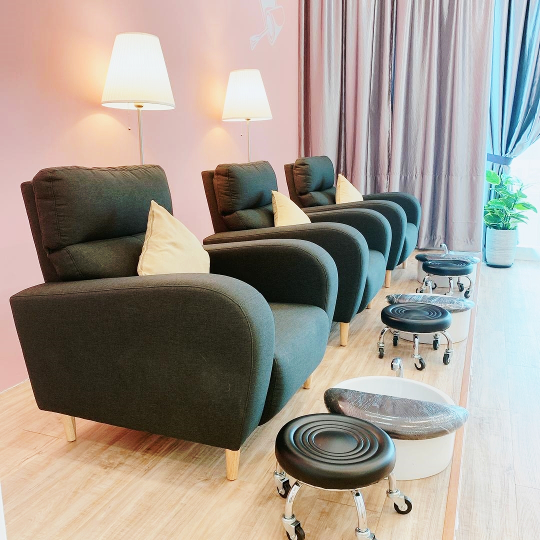 Luminous Cheras - Nail Salon (Manicure & Pedicure, Eyelash Extension, Embroidery & Skincare)