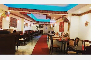 Curry `n´ Spice Indisches Spezialitäten Restaurant Leverkusen image