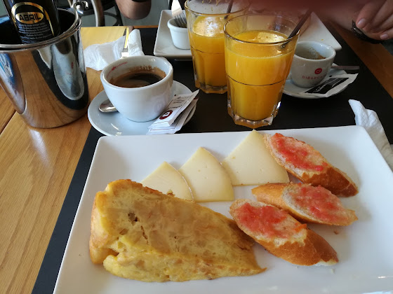 Plats et boissons Hébergement The Corner 592 08007 Barcelona