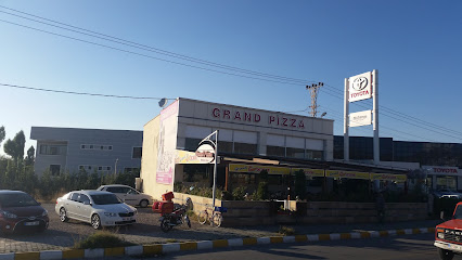 Van Grand Pizza