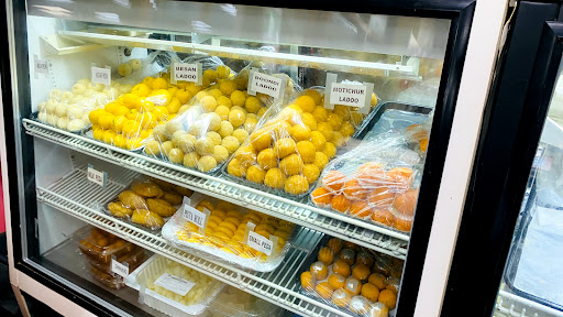 Grocery Store «INDU INDIAN GROCERY STORE (INDU CONVENIENT STORE)», reviews and photos, 4925 W Market St #1104, Greensboro, NC 27407, USA