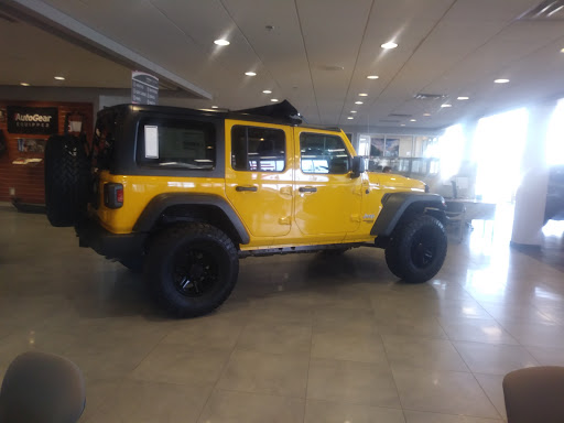 Chrysler Dealer «AutoNation Chrysler Jeep Broadway», reviews and photos, 5445 S Broadway, Littleton, CO 80121, USA